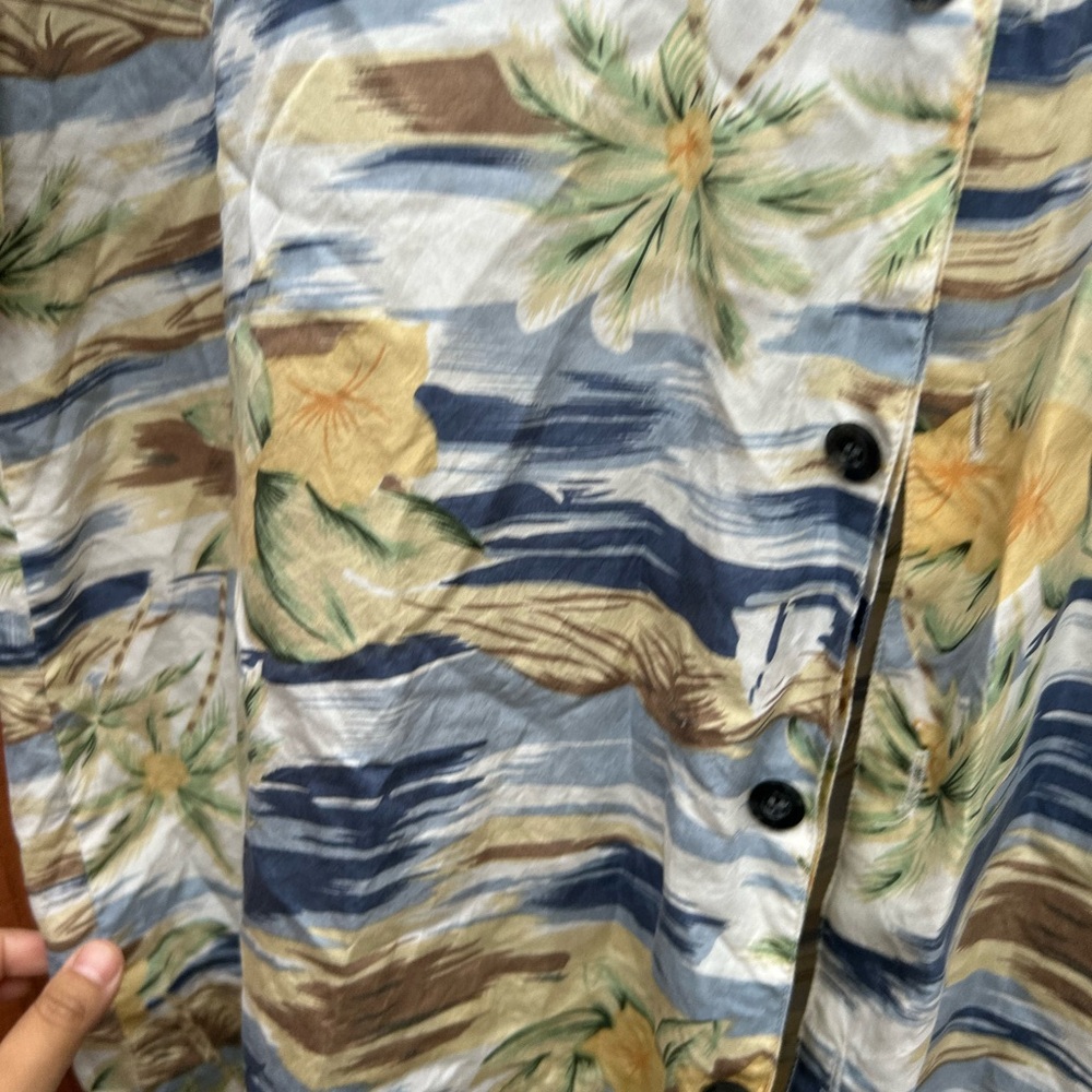 Vintage silk Billy BlassTropical Floral Button-Up Shirt - Picture 5 of 5